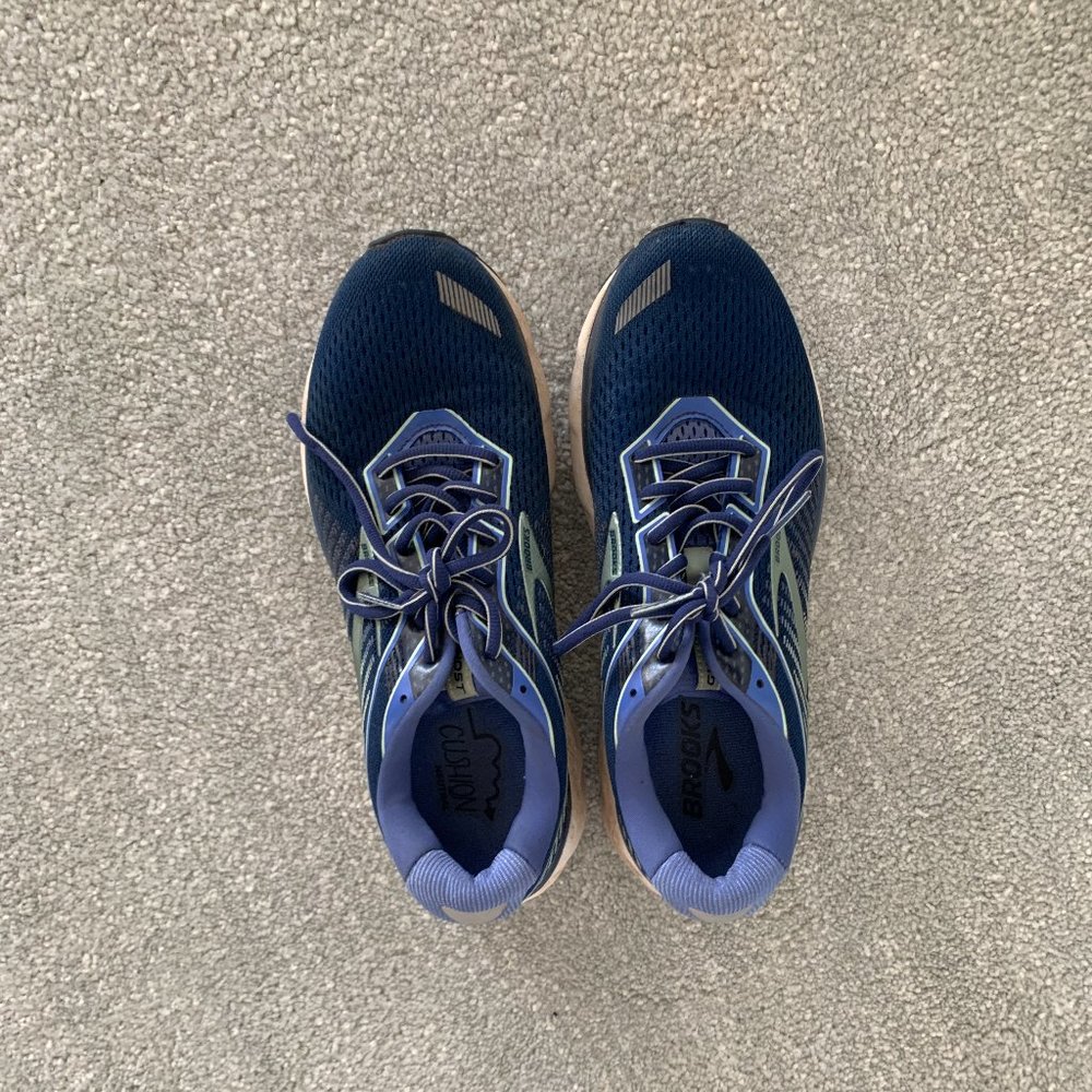 Brooks Women's Ghost 12 (Size 10)